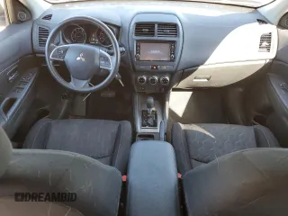 2020 Mitsubishi Outlander ES z VIN JA4AP3AU2LU002276, wystawiony jako Copart lot #45523185 z przebiegiem 127 479 mil mil oraz Szkoda całkowita • Salvage title. Historia ofert i sprzedaży dostępna na DreamBid. Obrazek 8.