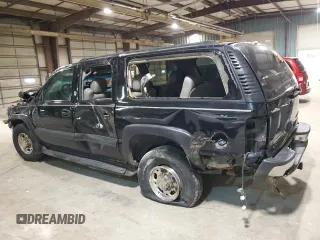 2003 Chevrolet Suburban LT with VIN 3GNGK26UX3G136660, listed as a Copart auction lot 82666304 with 0 mi miles and Salvage Title. Bid and sale history available at carsss.com. Image 2.