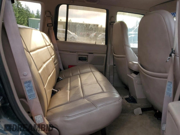 1992 Ford Explorer Eddie Bauer with VIN 1FMDU34X1NUB84827, listed as a Copart auction lot 86973574 with 73,452 mi miles and Salvage title. Bid and sale history available at DreamBid. Image 11.