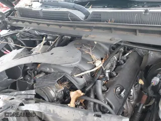 2016 Chevrolet Silverado 1500 LT with VIN 1GCVKREC8GZ204428, listed as a IAAI auction lot 40924267 with 185,198 mi miles. Bid and sale history available at carsss.com. Image 10.
