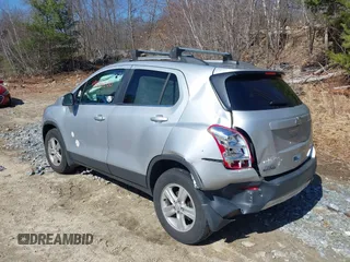 2015 Chevrolet Trax LT with VIN 3GNCJRSB3FL228235, listed as a IAAI auction lot 41834030 with 99,871 mi miles. Bid and sale history available at carsss.com. Image 3.