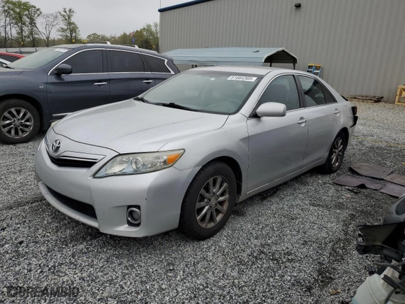 2011 Toyota Camry Hybrid with VIN 4T1BB3EK5BU135691, listed as a Copart auction lot 51664305 with 350,232 mi miles and Salvage Title. Bid and sale history available at carsss.com. Image 1.