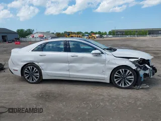 2017 Lincoln MKZ Reserve with VIN 3LN6L5F91HR627799, listed as a IAAI auction lot 42280512 with 110,632 mi miles and . Bid and sale history available at DreamBid. Image 13.