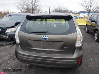 2013 Toyota Prius v Two with VIN JTDZN3EU3D3267272, listed as a IAAI auction lot 41793742 with 431,532 mi miles. Bid and sale history available at carsss.com. Image 16.