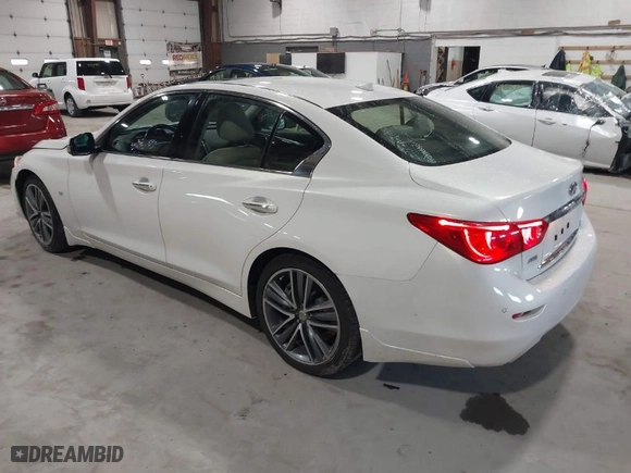 2015 Infiniti Q50 with VIN JN1BV7ARXFM409367, listed as a IAAI auction lot 41912056 with 126,382 mi miles. Bid and sale history available at carsss.com. Image 3.