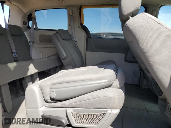 2010 Chrysler Town & Country LX with VIN 2A4RR4DE3AR192493, listed as a Copart auction lot 52725285 with 171,468 mi miles and Salvage Title. Bid and sale history available at DreamBid. Image 11.