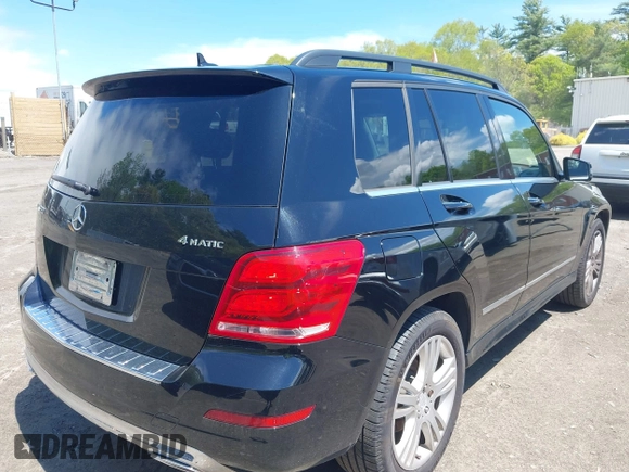 2014 Mercedes-Benz GLK 350 with VIN WDCGG8JB0EG196345, listed as a IAAI auction lot 42203554 with 115,152 mi miles and . Bid and sale history available at DreamBid. Image 4.