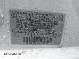 2015 Nissan Note SV with VIN 3N1CE2CP8FL371084, listed as a IAAI auction lot 41030028 with 101,301 mi miles and . Bid and sale history available at DreamBid. Image 9.
