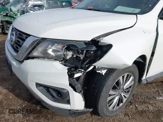 2018 Nissan Pathfinder SV z VIN 5N1DR2MM3JC661100, wystawiony jako IAAI lot #41539611 z przebiegiem 80 115 mil mil oraz . Historia ofert i sprzedaży dostępna na DreamBid. Obrazek 6.