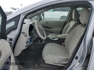 2011 Nissan LEAF SL-e with VIN JN1AZ0CP7BT006319, listed as a Copart auction lot 45422725 with 71,048 mi miles and Salvage Title. Bid and sale history available at carsss.com. Image 7.