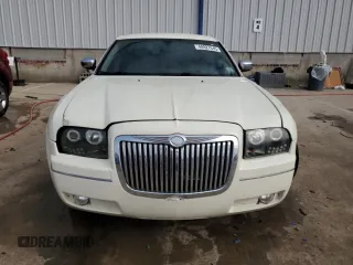 2006 Chrysler 300 C with VIN 2C3KA63H66H104513, listed as a Copart auction lot 48927645 with 179,372 mi miles and Non Repairable. Bid and sale history available at carsss.com. Image 5.