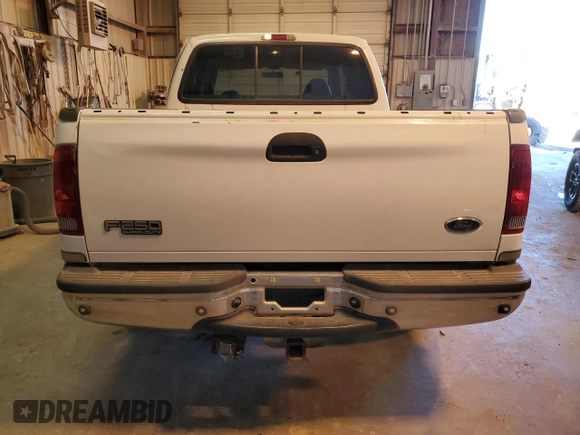 2001 Ford Super Duty F-250 XL with VIN 3FTNW20F81MA77024, listed as a Copart auction lot 85867624 with 100,725 mi miles and Salvage Title. Bid and sale history available at carsss.com. Image 6.