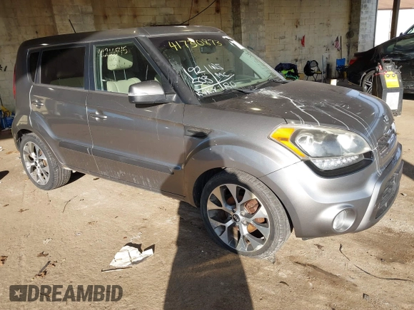 2013 Kia Soul ! with VIN KNDJT2A69D7558243, listed as a IAAI auction lot 41730873 with 192,503 mi miles. Bid and sale history available at carsss.com. Image 1.