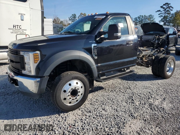 2019 Ford Super Duty F-450 DRW XL with VIN 1FDUF4GY7KED57079, listed as a Copart auction lot 80955984 with 237,937 mi miles and Clean Title. Bid and sale history available at carsss.com. Image 1.