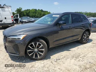 2024 Volvo XC60 Plus Dark Theme с VIN YV4L12RL9R1889310, выставлен на аукционе Copart как лот 57698645 с пробегом 14 166 миль миль и Списание • Salvage title. История ставок и продаж доступна на DreamBid. Изображение 1.