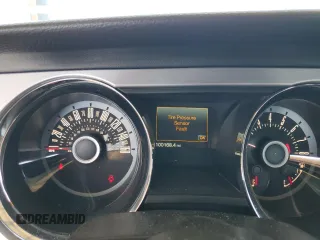 2013 Ford Mustang V6 with VIN 1ZVBP8AM0D5230180, listed as a Copart auction lot 61626655 with 100,168 mi miles and Salvage title. Bid and sale history available at DreamBid. Image 9.
