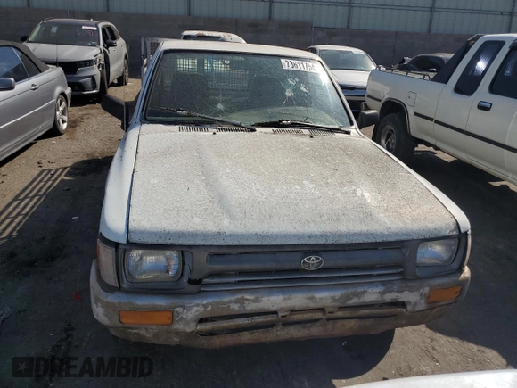 1994 Toyota Pickup z VIN 4TARN81A3RZ166726, wystawiony jako Copart lot #73611754 z przebiegiem 247 038 mil mil oraz Czysty tytuł • Clean title. Historia ofert i sprzedaży dostępna na DreamBid. Obrazek 5.