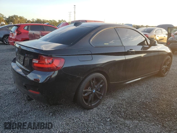 2017 BMW 2 Series M240i xDrive with VIN WBA2G3C3XHV641504, listed as a Copart auction lot 76472914 with 123,768 mi miles and Salvage Title. Bid and sale history available at carsss.com. Image 3.
