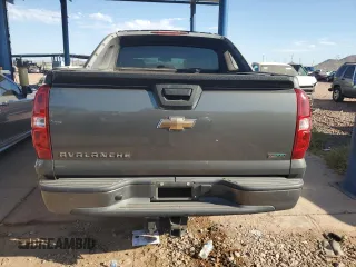 2011 Chevrolet Avalanche LS with VIN 3GNMCEE00BG100796, listed as a Copart auction lot 73812144 with 216,694 mi miles and Salvage Title. Bid and sale history available at carsss.com. Image 6.