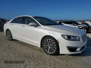 2019 Lincoln MKZ Standard with VIN 3LN6L5A98KR605040, listed as a Copart auction lot 77235584 with 0 mi miles and Salvage Title. Bid and sale history available at carsss.com. Image 4.