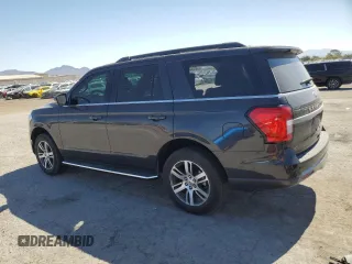 2022 Ford Expedition XLT с VIN 1FMJU1HT9NEA64525, выставлен на аукционе Copart как лот 61219075 с пробегом 36 718 миль миль и Списание • Salvage title. История ставок и продаж доступна на DreamBid. Изображение 2.