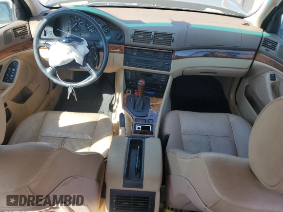 2000 BMW 5 Series 528iA with VIN WBADM6345YGU18707, listed as a Copart auction lot 63293814 with 0 mi miles and Salvage Title. Bid and sale history available at carsss.com. Image 8.