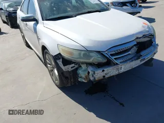 2010 Ford Taurus Limited with VIN 1FAHP2FW4AG121926, listed as a IAAI auction lot 41730541 with 172,363 mi miles. Bid and sale history available at carsss.com. Image 6.