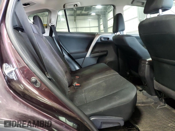 2017 Toyota RAV4 LE с VIN 2T3BFREV2HW693340, выставлен на аукционе Copart как лот 61371145 с пробегом 108 555 миль миль и Списание • Salvage title. История ставок и продаж доступна на DreamBid. Изображение 11.