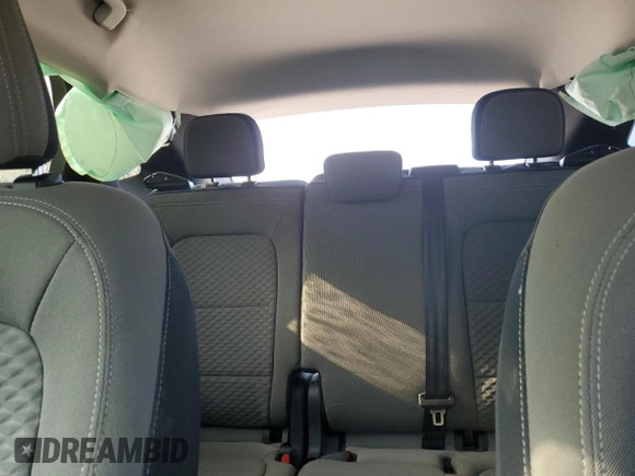 2021 Ford Escape SE with VIN 1FMCU9G68MUB10403, listed as a Copart auction lot 60376445 with 37,069 mi miles and Salvage title. Bid and sale history available at DreamBid. Image 10.
