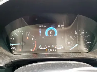 2020 Ford Escape S z VIN 1FMCU0F62LUA62327, wystawiony jako Copart lot #59218455 z przebiegiem 13 257 mil mil oraz Szkoda całkowita • Salvage title. Historia ofert i sprzedaży dostępna na DreamBid. Obrazek 9.