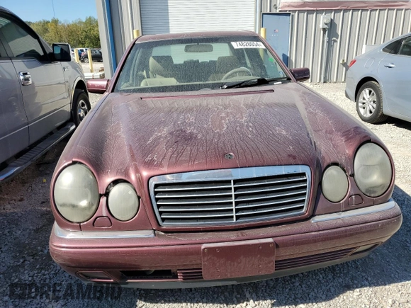 1998 Mercedes-Benz E-Class with VIN WDBJF65F1WA437851, listed as a Copart auction lot 74828054 with 189,748 mi miles and Salvage Title. Bid and sale history available at carsss.com. Image 5.