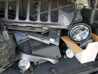 2022 Jeep Wrangler Unlimited Sahara with VIN 1C4HJXEN9NW191371, listed as a Copart auction lot 44553585 with 38,167 mi miles and Salvage title. Bid and sale history available at DreamBid. Image 13.