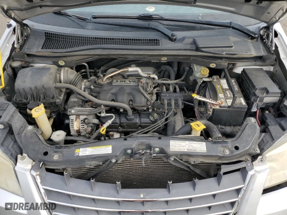 2008 Chrysler Town & Country Touring with VIN 2A8HR54P88R110513, listed as a Copart auction lot 42522415 with 115,077 mi miles and Salvage Title. Bid and sale history available at carsss.com. Image 12.