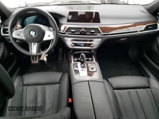 2020 BMW 7 Series 740i with VIN WBA7T2C09LGL18091, listed as a Copart auction lot 41369533 with 5,932 mi miles. Bid and sale history available at carsss.com. Image 8.
