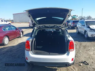 2019 MINI Countryman Cooper S with VIN WMZYT3C55K3E96839, listed as a IAAI auction lot 41478815 with 40,756 mi miles and . Bid and sale history available at DreamBid. Image 17.