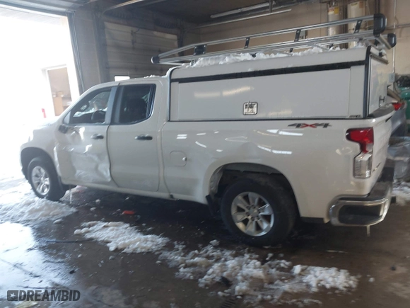 2021 Chevrolet Silverado 1500 Work Truck with VIN 1GCRYAEH2MZ299187, listed as a IAAI auction lot 41315157 with 97,272 mi miles. Bid and sale history available at carsss.com. Image 14.