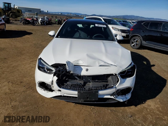 2024 Mercedes-Benz C 300 with VIN W1KAF4HB9RR232143, listed as a Copart auction lot 87269584 with 6,420 mi miles and Clean Title. Bid and sale history available at DreamBid. Image 5.