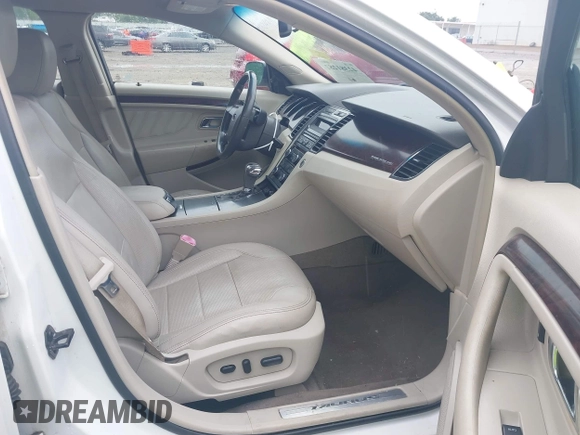 2010 Ford Taurus Limited with VIN 1FAHP2FWXAG161881, listed as a IAAI auction lot 42381282 with 124,605 mi miles and . Bid and sale history available at DreamBid. Image 5.