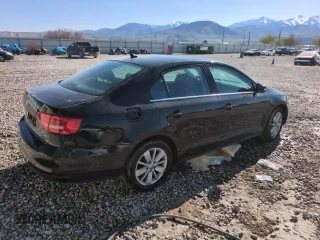 2015 Volkswagen Jetta SE с VIN 3VWD17AJ8FM273897, выставлен на аукционе Copart как лот 51841365 с пробегом 95 315 миль миль и Чистый • Clean title. История ставок и продаж доступна на DreamBid. Изображение 3.