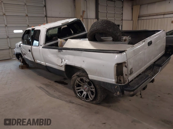 2001 Dodge Ram 2500 with VIN 1B7KF23631J609940, listed as a IAAI auction lot 41502861 with 1 mi miles. Bid and sale history available at carsss.com. Image 3.
