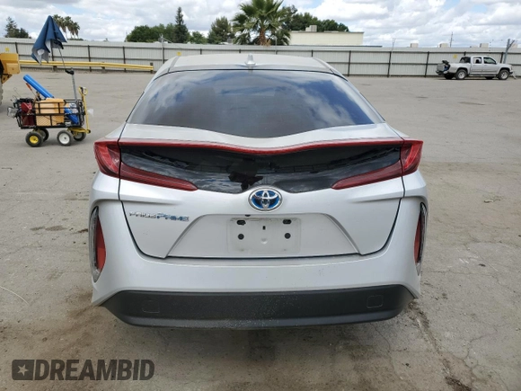 2021 Toyota Prius LE with VIN JTDKAMFP5M3192991, listed as a Copart auction lot 56768095 with 77,515 mi miles and Salvage title. Bid and sale history available at DreamBid. Image 6.