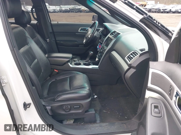 2013 Ford Explorer XLT with VIN 1FM5K8D86DGA00608, listed as a IAAI auction lot 41908245 with 201,981 mi miles and . Bid and sale history available at DreamBid. Image 5.