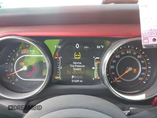 2018 Jeep Wrangler Sport with VIN 1C4GJXAN8JW302519, listed as a IAAI auction lot 42331871 with 51,639 mi miles and . Bid and sale history available at DreamBid. Image 7.