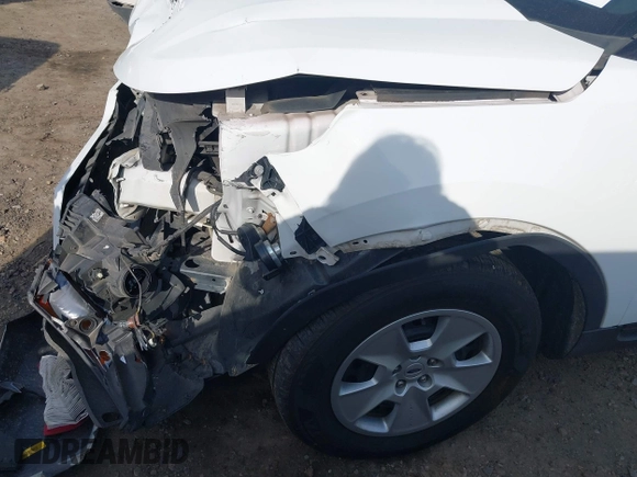 2014 Ford Explorer with VIN 1FM5K7B8XEGC10787, listed as a IAAI auction lot 41843570 with 180,714 mi miles and . Bid and sale history available at DreamBid. Image 18.