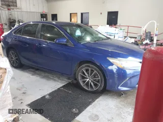 2015 Toyota Camry XLE with VIN 4T1BF1FK7FU950195, listed as a IAAI auction lot 41976565 with 113,071 mi miles and . Bid and sale history available at DreamBid. Image 1.