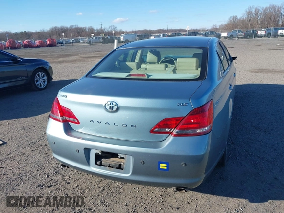 2008 Toyota Avalon XL with VIN 4T1BK36B28U256086, listed as a IAAI auction lot 41639696 with 107,537 mi miles. Bid and sale history available at carsss.com. Image 17.
