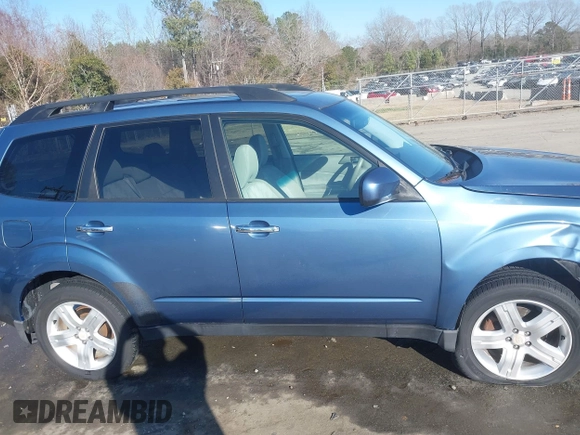 2010 Subaru Forester 2.5X Premium with VIN JF2SH6CC5AH800582, listed as a IAAI auction lot 41669924 with 134,501 mi miles. Bid and sale history available at carsss.com. Image 13.