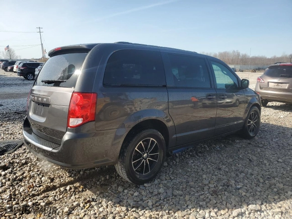 2019 Dodge Grand Caravan GT with VIN 2C4RDGEG7KR513524, listed as a Copart auction lot 48556515 with 119,520 mi miles and Clean Title. Bid and sale history available at carsss.com. Image 3.