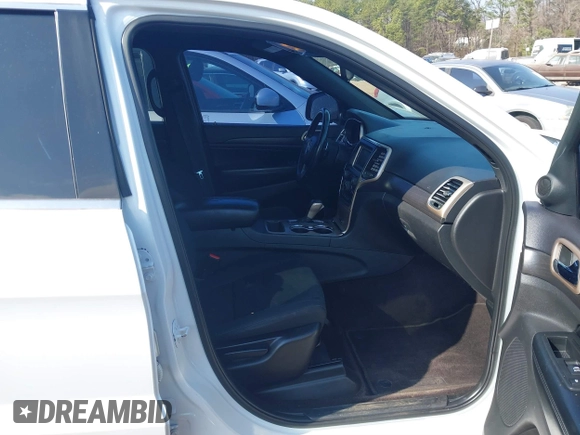 2017 Jeep Grand Cherokee Laredo with VIN 1C4RJEAG7HC637684, listed as a IAAI auction lot 41508008 with 155,471 mi miles. Bid and sale history available at carsss.com. Image 5.