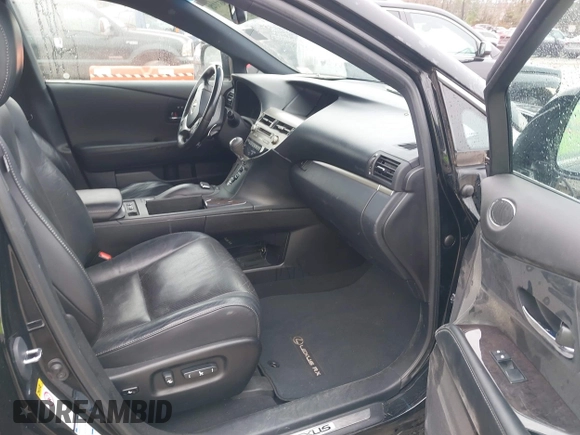 2015 Lexus RX 350 z VIN 2T2BK1BA2FC287589, wystawiony jako IAAI lot #41641194 z przebiegiem 159 971 mil mil oraz . Historia ofert i sprzedaży dostępna na DreamBid. Obrazek 5.